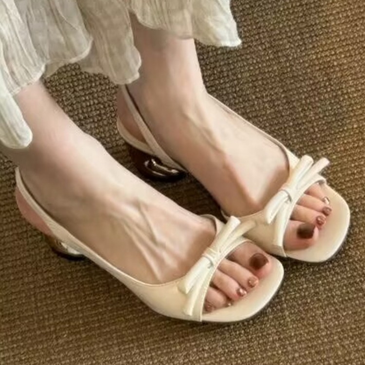 Vintage Style~High-End Feel Open-Back Sandals for Women, Summer 2026 New Versatile Retro Hepburn Style Mid-Heel Sandals for Women