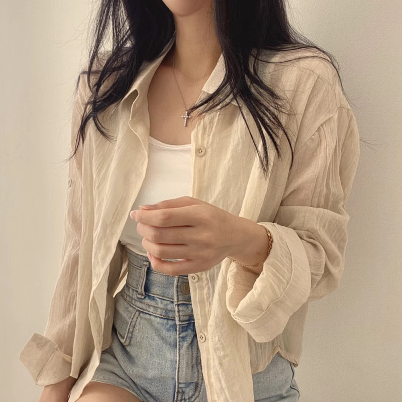 South Korea Chic Age-reducing Women's Single-breasted Lapel Pleated Long-sleeved Shirt Loose Short Sunscreen Shirt