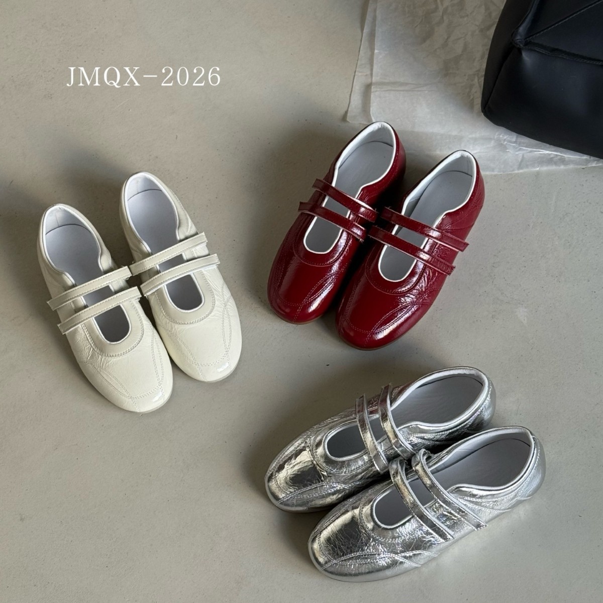 French Style Shallow Ballet Shoes for Women 2026 Spring and Summer New Style Round Toe White Velcro Soft Sole Casual Mary Jane Shoes