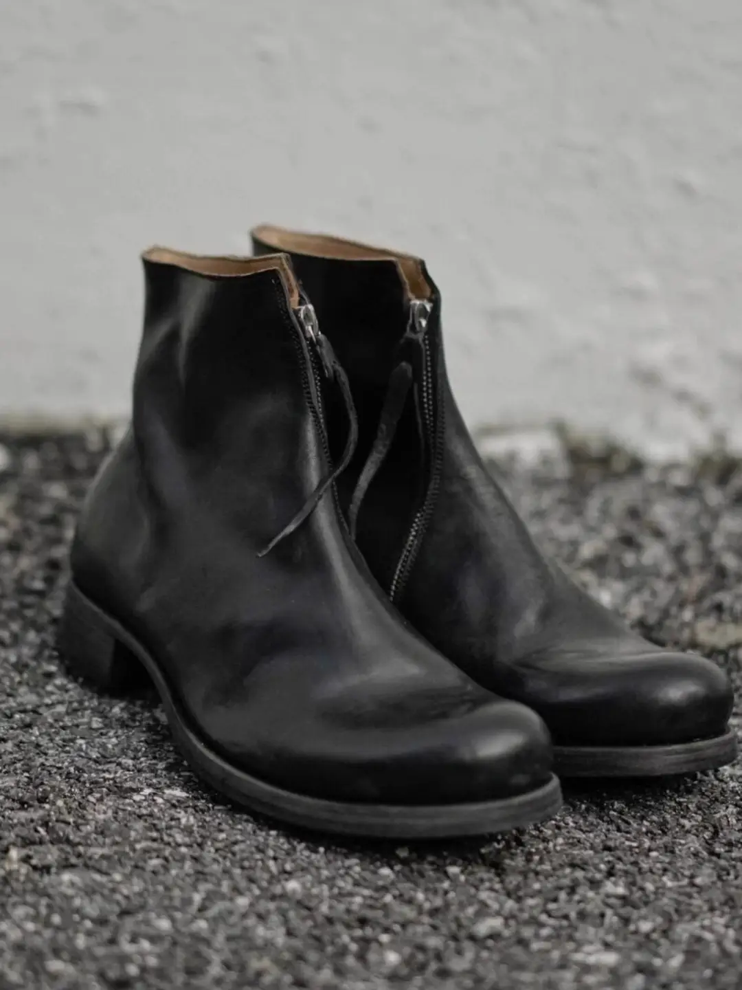 Dark Spiral Zipper Men's and Women's Retro Martin Boots Genuine Leather Short Boots Chunky Heel Riding Boots Short Ankle Boots Chelsea Boots