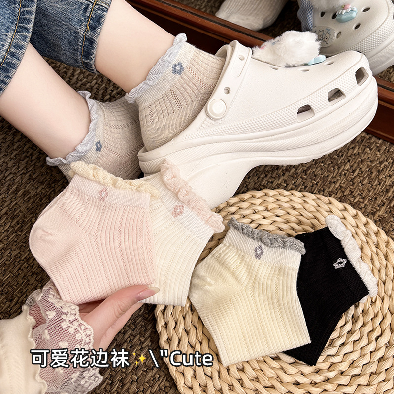 Spring and Summer Pure Cotton Short Socks for Women, Breathable and Versatile, Thin Mesh Breathable Short Socks for Summer