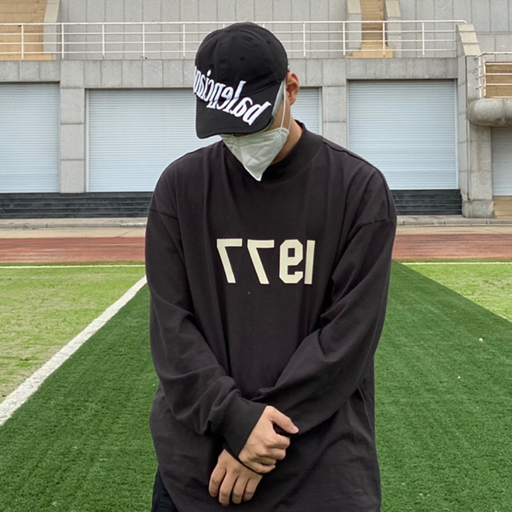 The Eighth Season Essentialszone Multi-Line Fog High Street Couple Style Loose 1977 Round Neck Long-Sleeved Bottoming T-Shirt