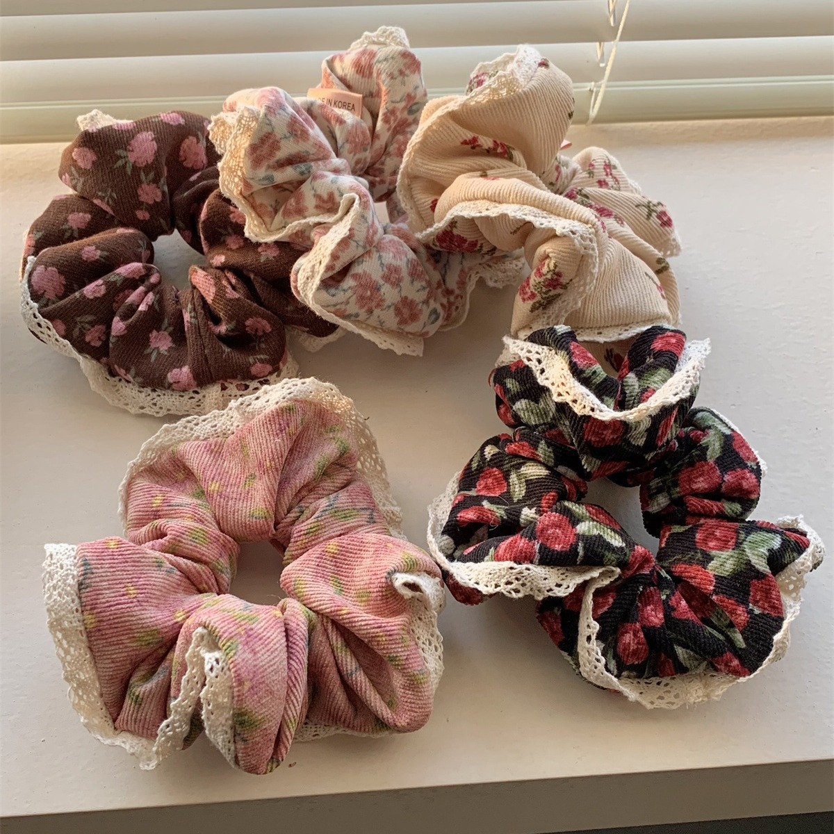 Pastoral French Style Retro Flower High-grade Hair Rope 2023 New Floral Lace Large Intestine Hair Ring Hair Accessories Hair Rope for Women