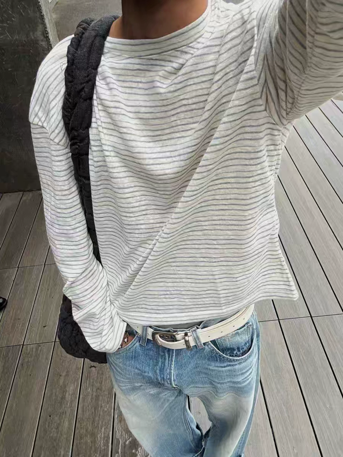 Fine Striped Long-Sleeved T-Shirt for Men 26Ss Spring and Summer Style American Retro Lazy Casual Short Wide Round Neck Long-Sleeved Base Shirt Foto QC de TAOBAO na Qualit.ly