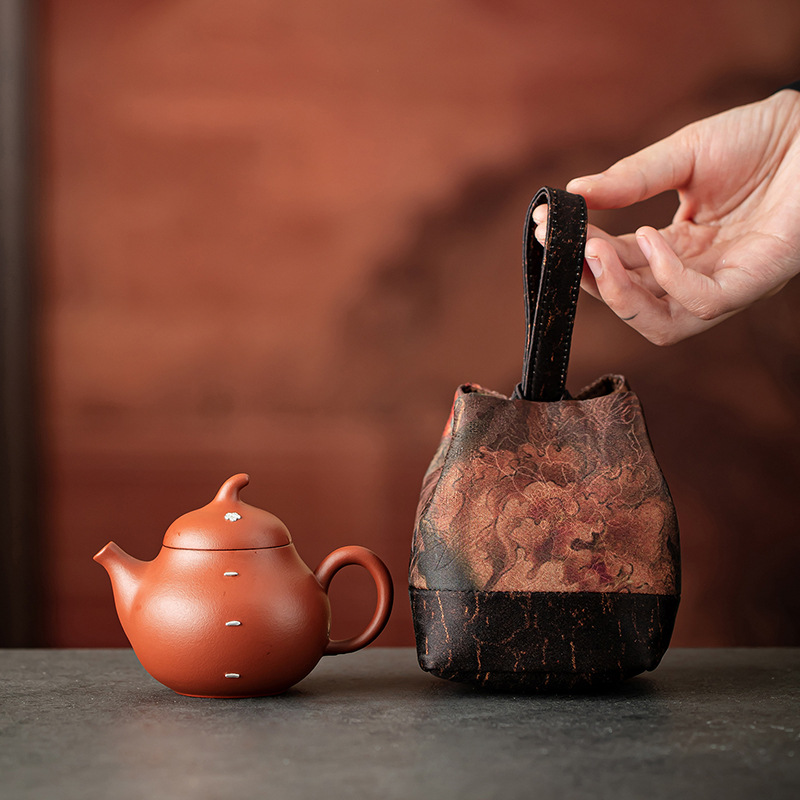 Xiangyun Silk Creative Patchwork Teapot Bag and Coaster Set, Thickened and Anti-Collision, Zen-Style Outdoor Tea Set Travel Portable Storage Bag