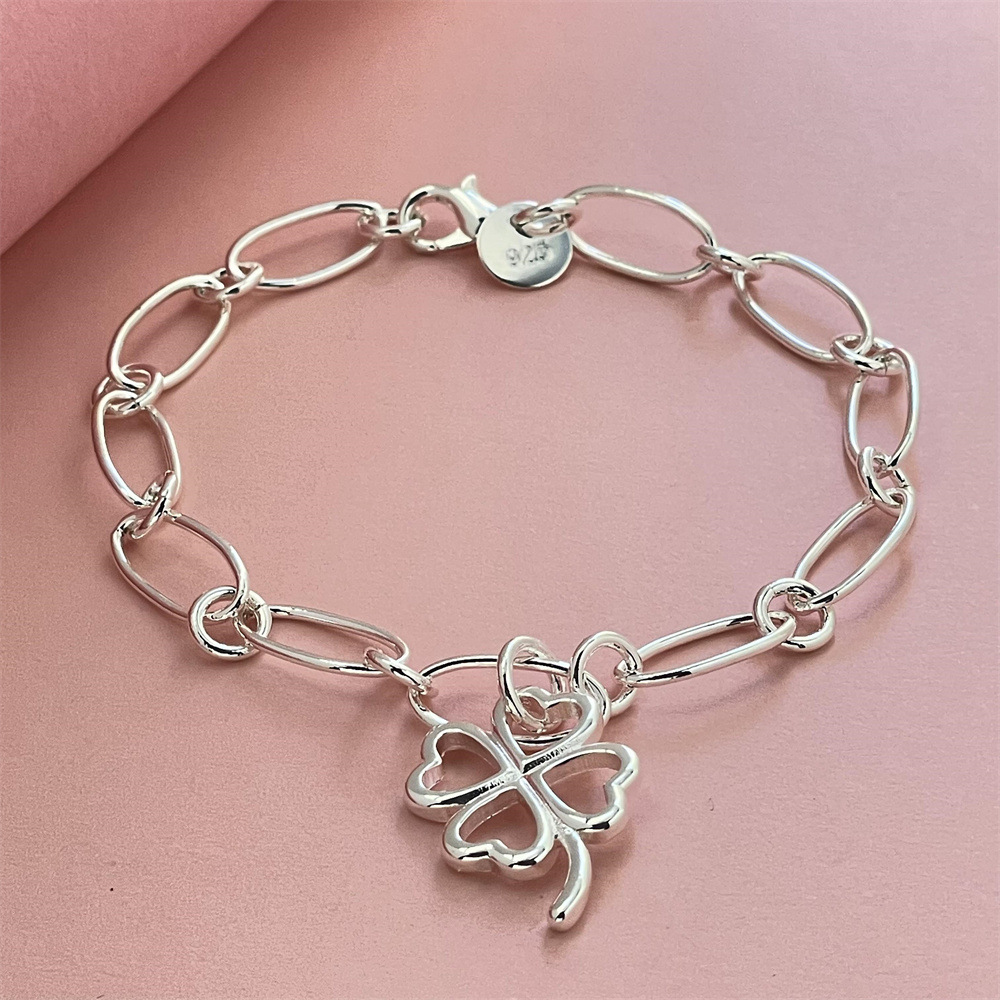 Foreign trade jewelry silver-plated four-leaf clover bracelet little red book shake sound network red popular bracelet in stock wholesale