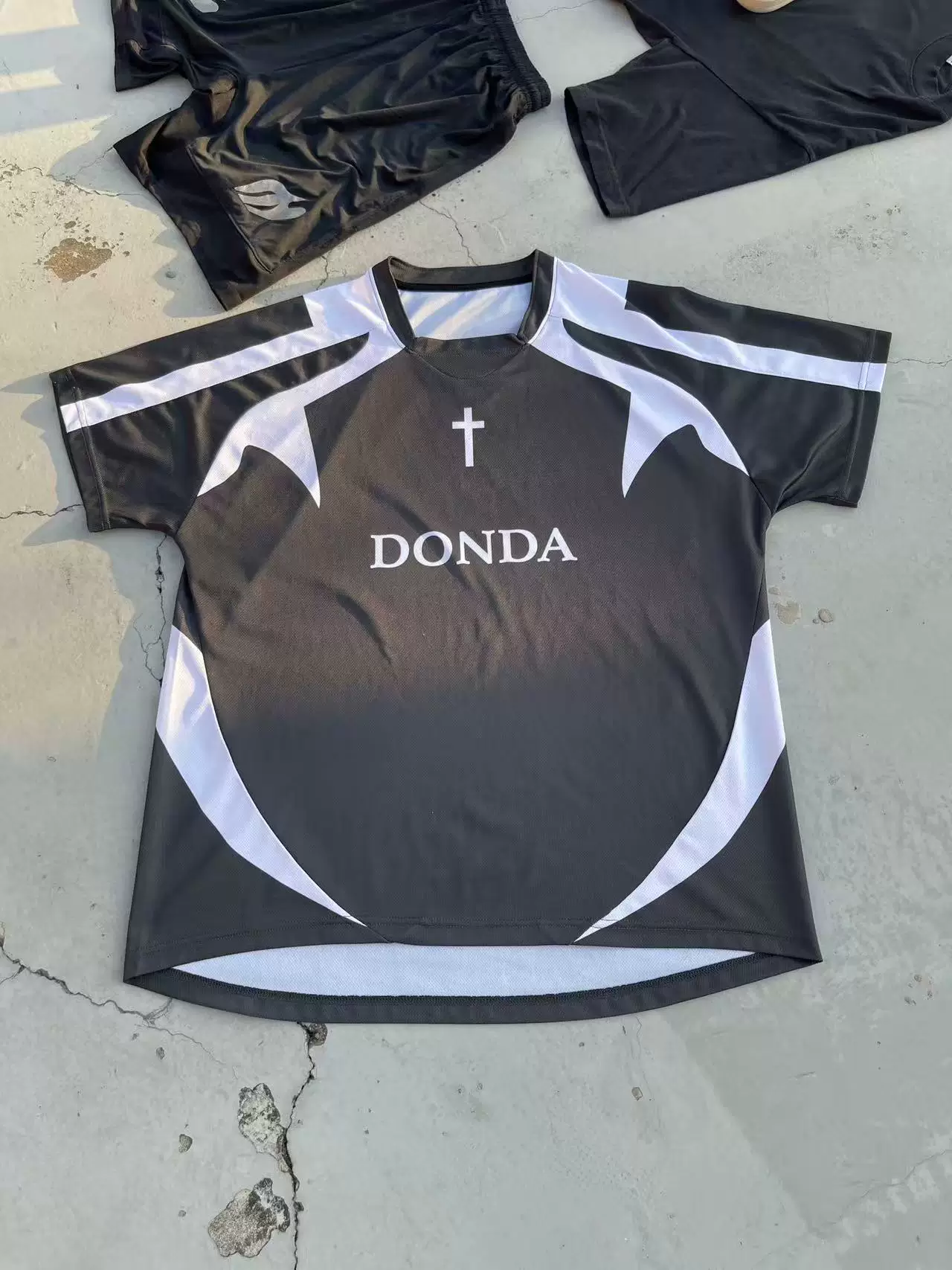 现货YEEZY X Donda2 X Soccer Jersey巴黎试听会网眼球衣短袖长袖