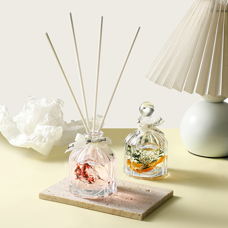 Floating Flower Aromatherapy Essential Oil Home Bedroom Toilet Aromatherapy Rattan Ornaments Air Fresh Deodorization Aroma Expansion Wholesale