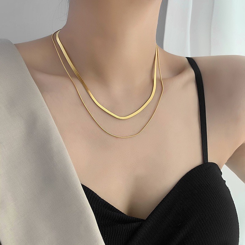 Cross-Border European and American Double-Layer Stacked Snake Bone Chain Blade Chain Necklace Women's Light Luxury Design Fashionable Temperament Necklace