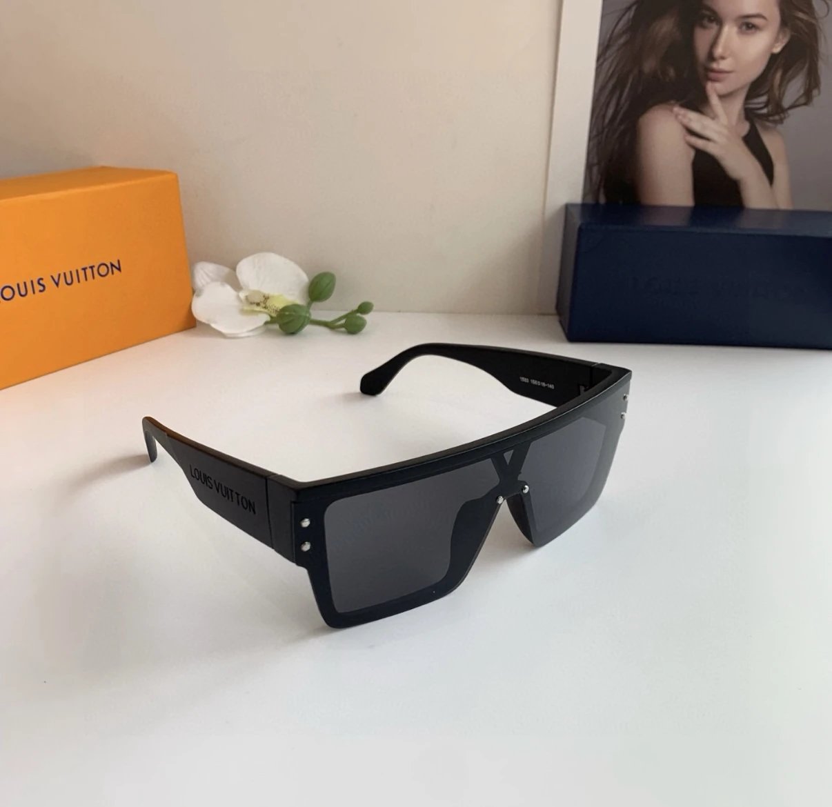 L.V sunglasses