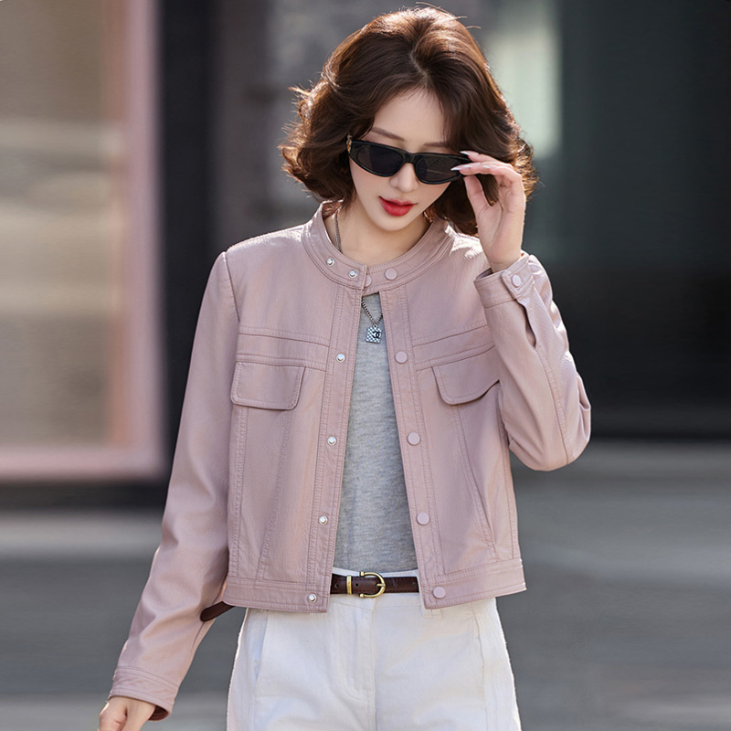 Haining Leather Jacket for Women 2026 Spring and Autumn New Fashion Design Motorcycle Style Short Washed Leather Jacket for Petite Figures