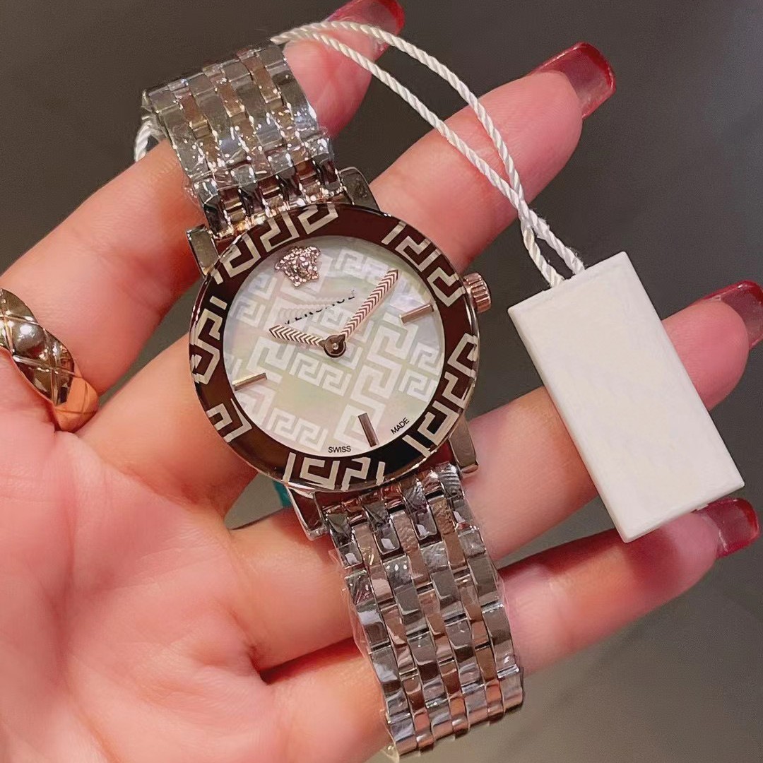 Medusa Beauty Head Steel Band Watch Cross-border E-commerce Special Supply Women's Quartz Steel Band Watch Wholesale Live Broadcast Dropshipping