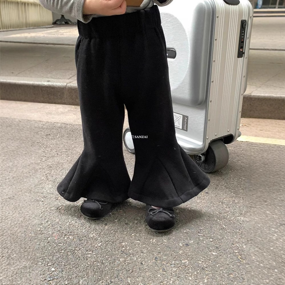 Girls' Winter Casual Pants Baby's Western Style Children's Personality Trendy Korean Style Black Thickened One-piece Fleece Fashionable Flared Pants