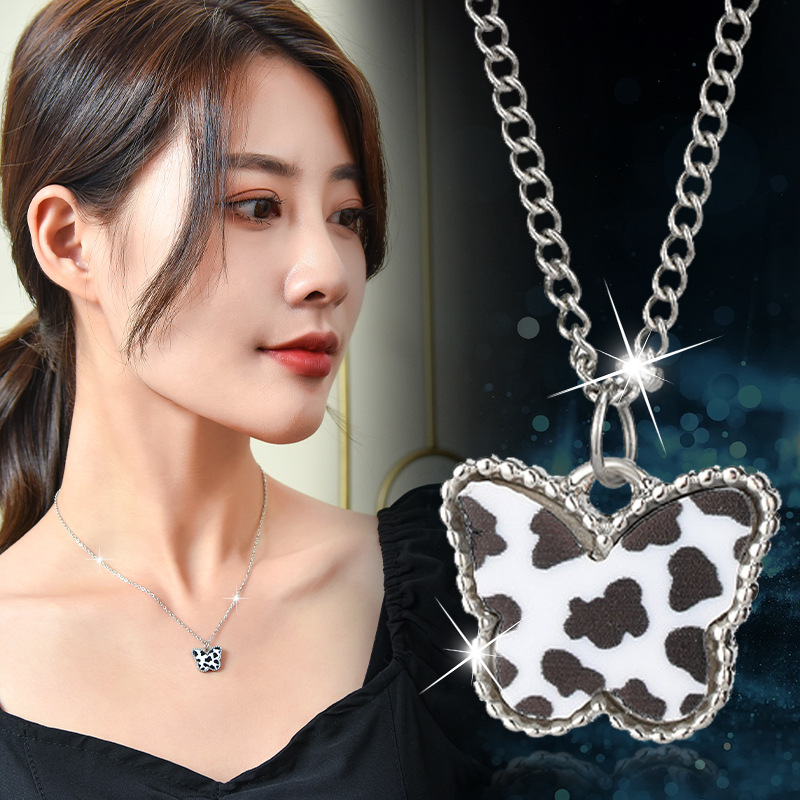 Korean style ins black and white dairy butterfly necklace new niche brand all-match temperament pendant Accessories Wholesale