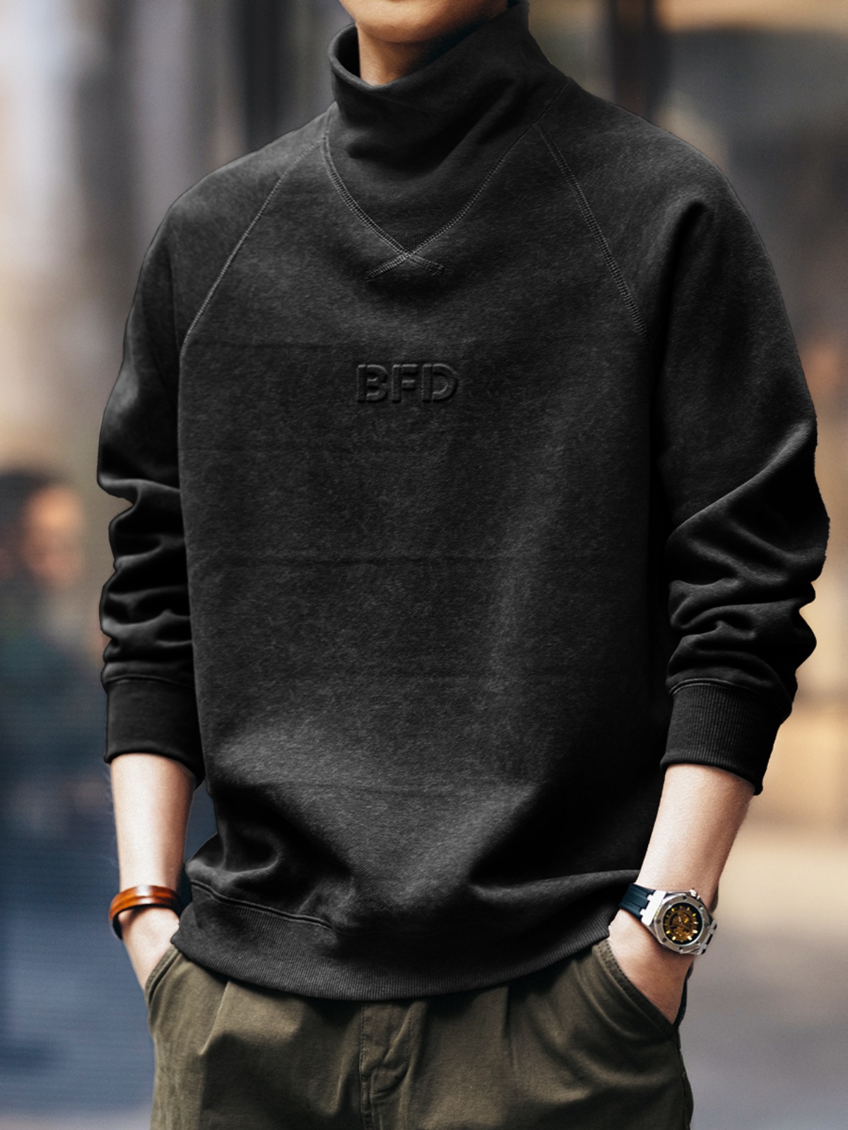 Gelanlu High-End American Retro Half-Turtleneck Sweatshirt for Men, Autumn and Winter Fleece-Lined Loose Base Shirt Top for Men
