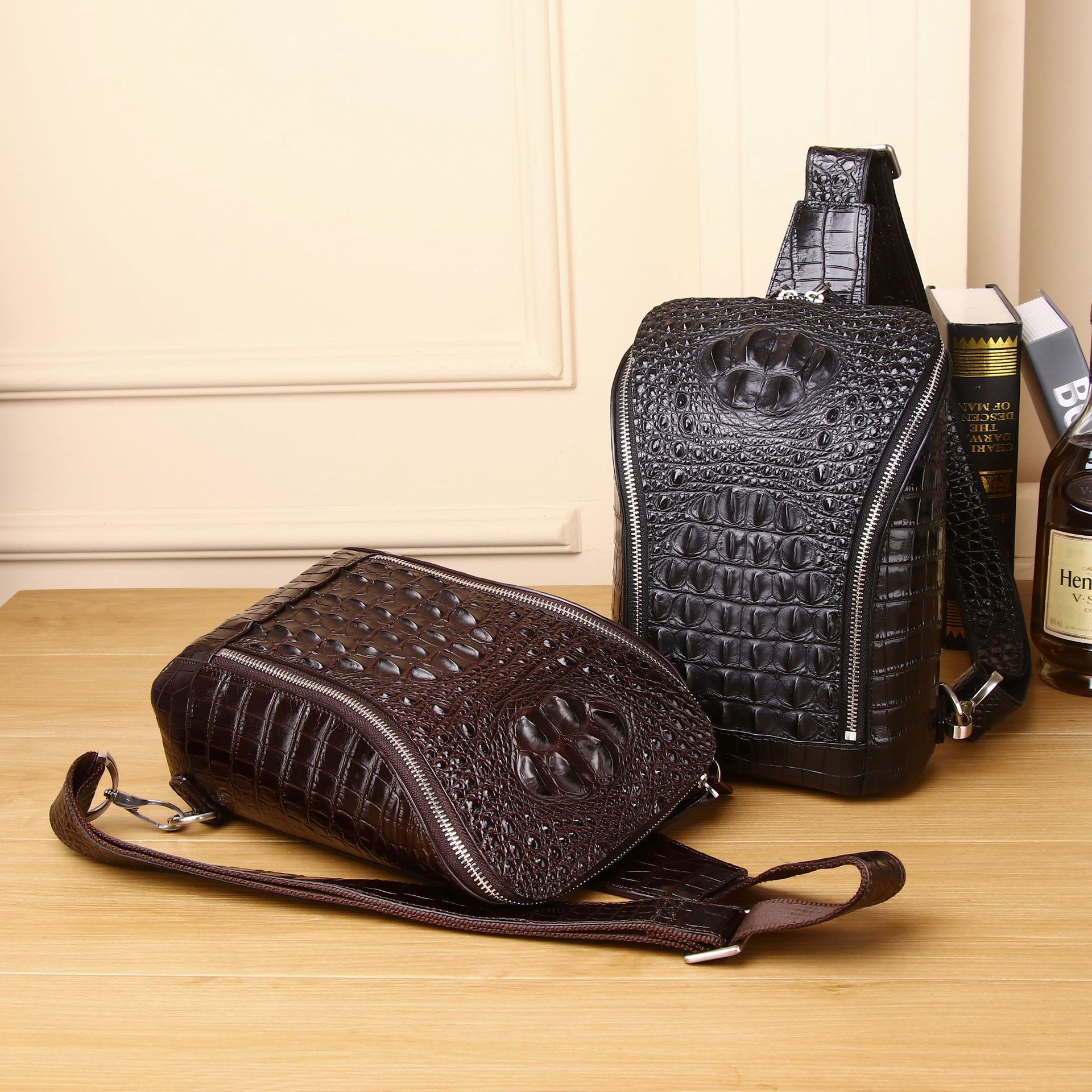 Crocodile Leather Pattern Men's Chest Bag Genuine Leather Crossbody Bag Shoulder Cowhide Small Bag Crossbody Backpack Large Capacity Casual Men's Trendy Bag