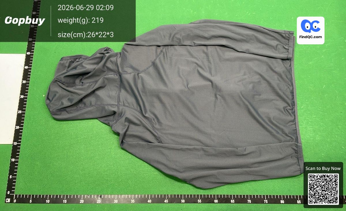 Men's 2024 Summer Sun Protection Clothing Men's Ice Silk Thin Outdoor Skin Fishing Clothing Couple Jacket Casual and Easiest for Match Women QC