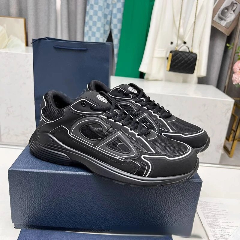 DR B30 sports shoes