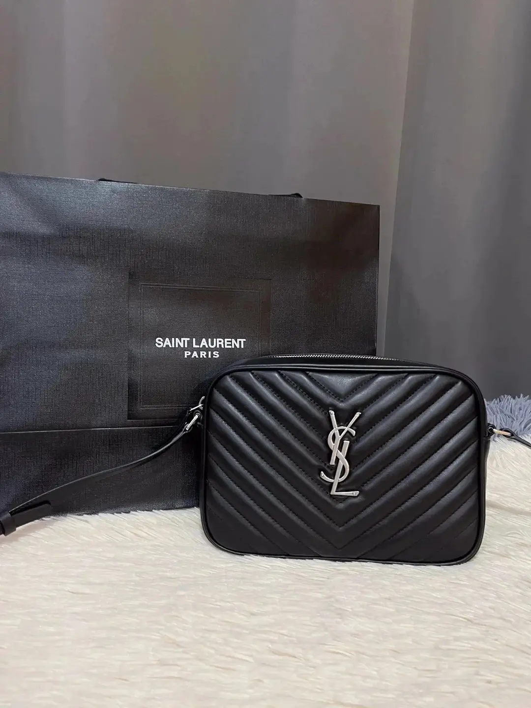 Fashion women's shoulder bag - xo. help/