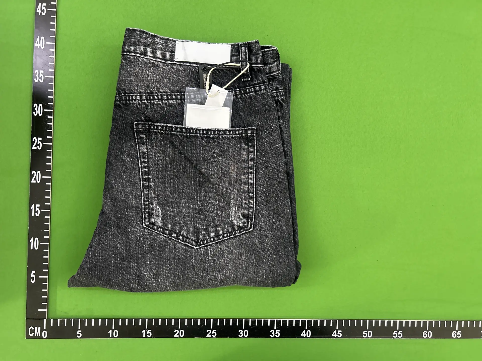 Astt 24Fw Whiskered Texture Distressed Splatter Ink Hand-Rubbed Micro-Flared Slim Fit Stacked Denim Pants Trendy