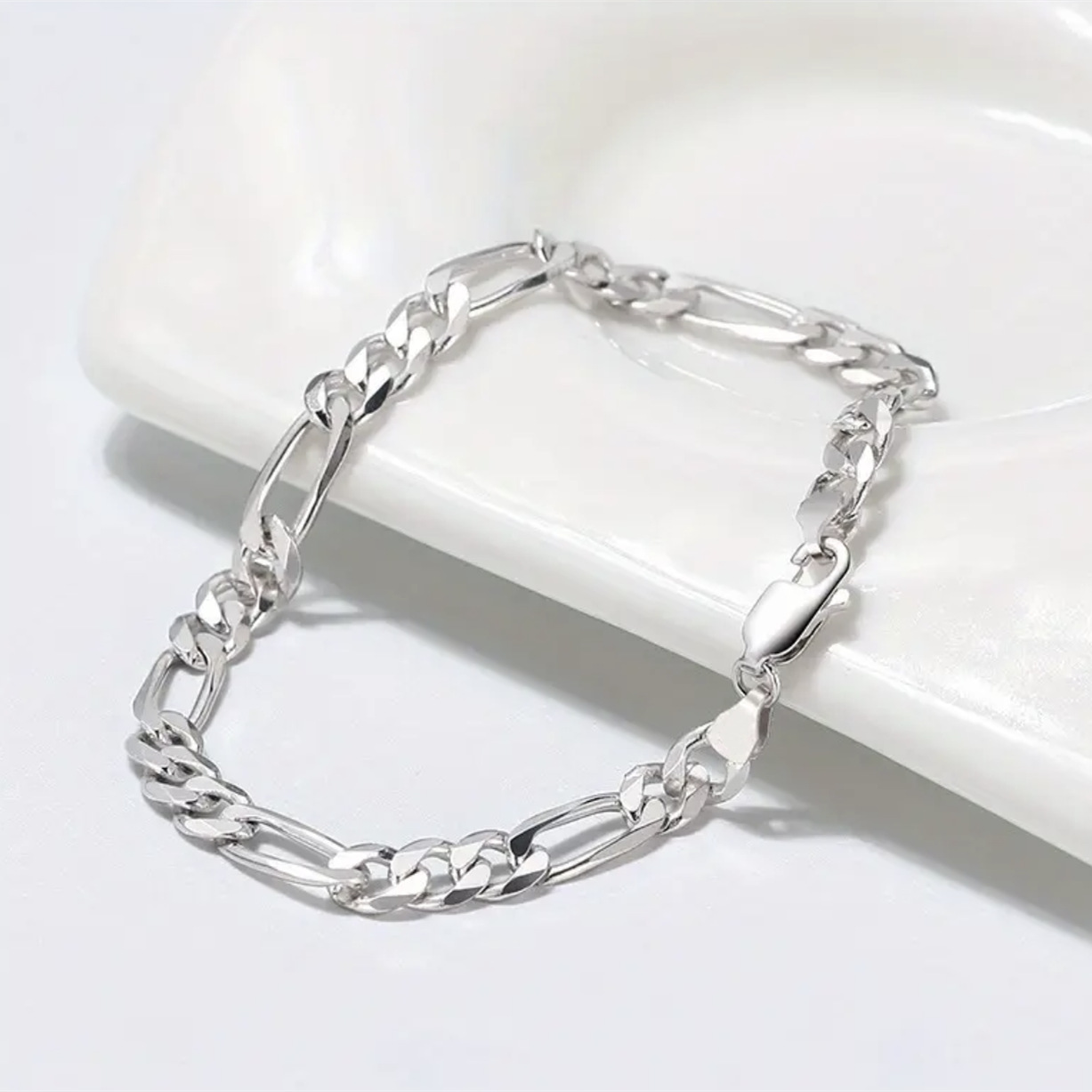 Cross-Border Foreign Trade Temu 14K Gold-Plated Silver Minimalist Bracelet for Men and Women, Figaro Chain, Three-Link Flat, Popular Cross-Border Item