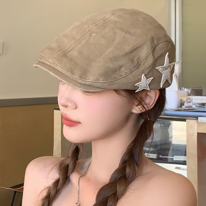 American retro star forward hat female British casual simple all-match face-looking small beret painter newsboy hat
