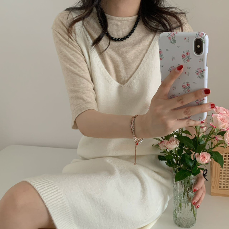 Autumn 2024 New Korean Style Girly Gentle Mid-length Solid Color Loose Knitted Vest with Sling dress