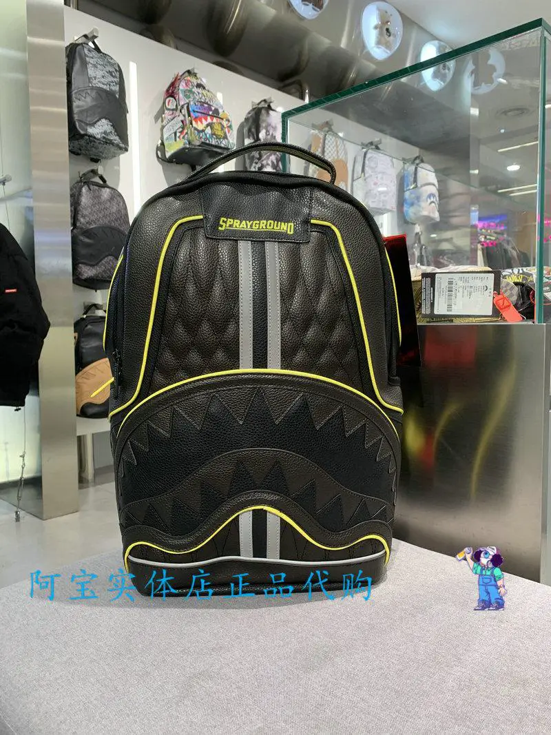 Sprayground's New Shark Mouth Trendy Gingham Backpack Large Capacity Water-Repellent Backpack Student Bag