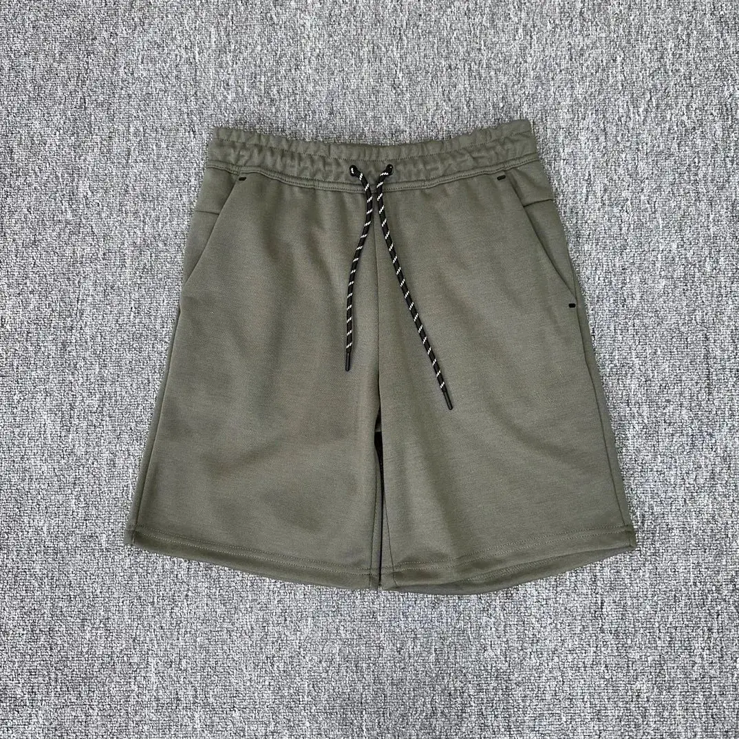 alan outfitG 0 A T