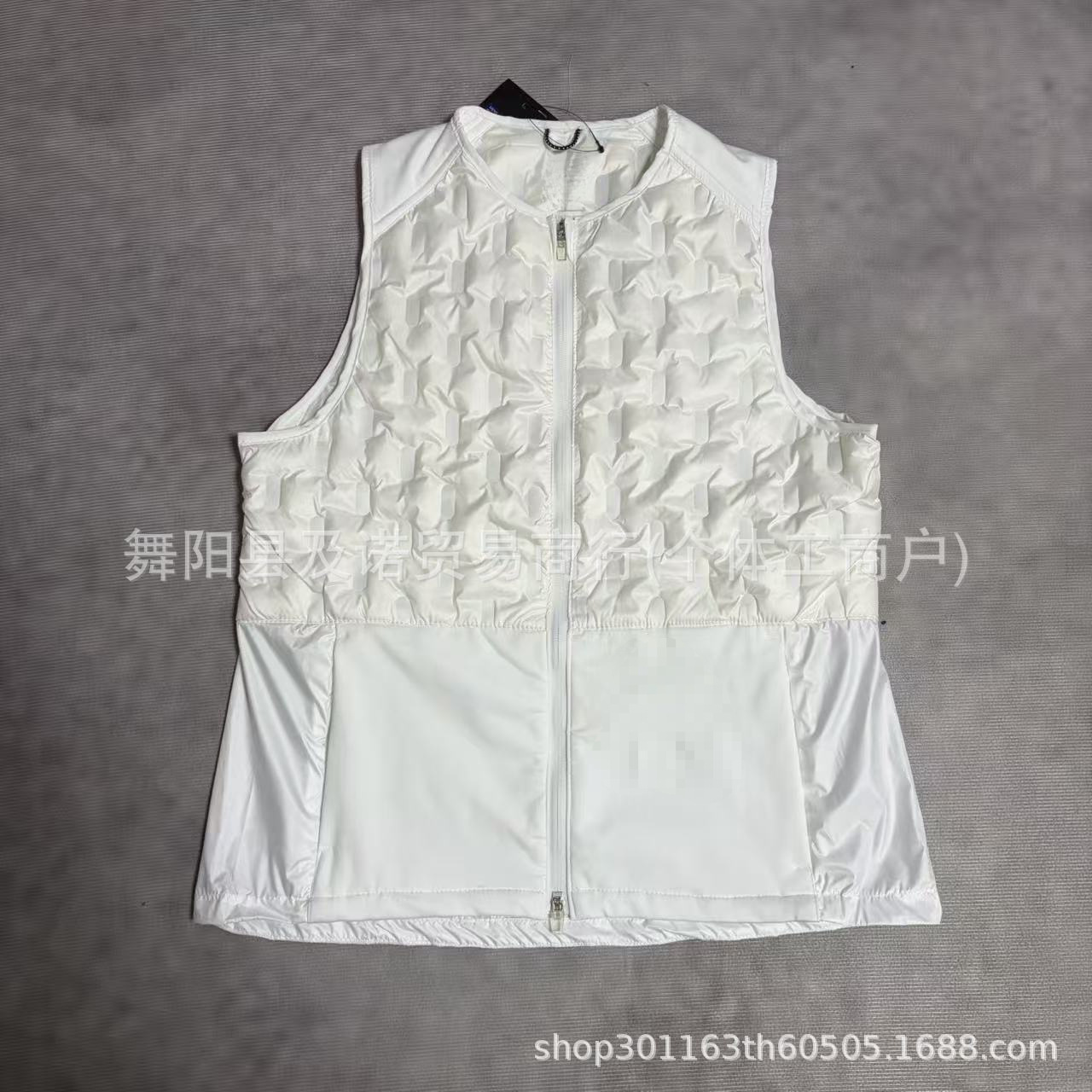 新款秋冬季训练羽绒马甲背心训导员装备运动休闲外套男款保暖无袖 Foto QC da 1688 su Qualit.ly