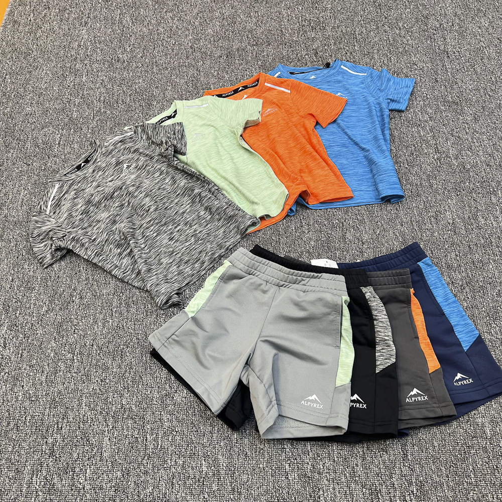 Alpyrex Multi-Color 2-7 Years Old Children, Young and Middle-Aged Children's Sports Short-Sleeved T-Shirt and Shorts