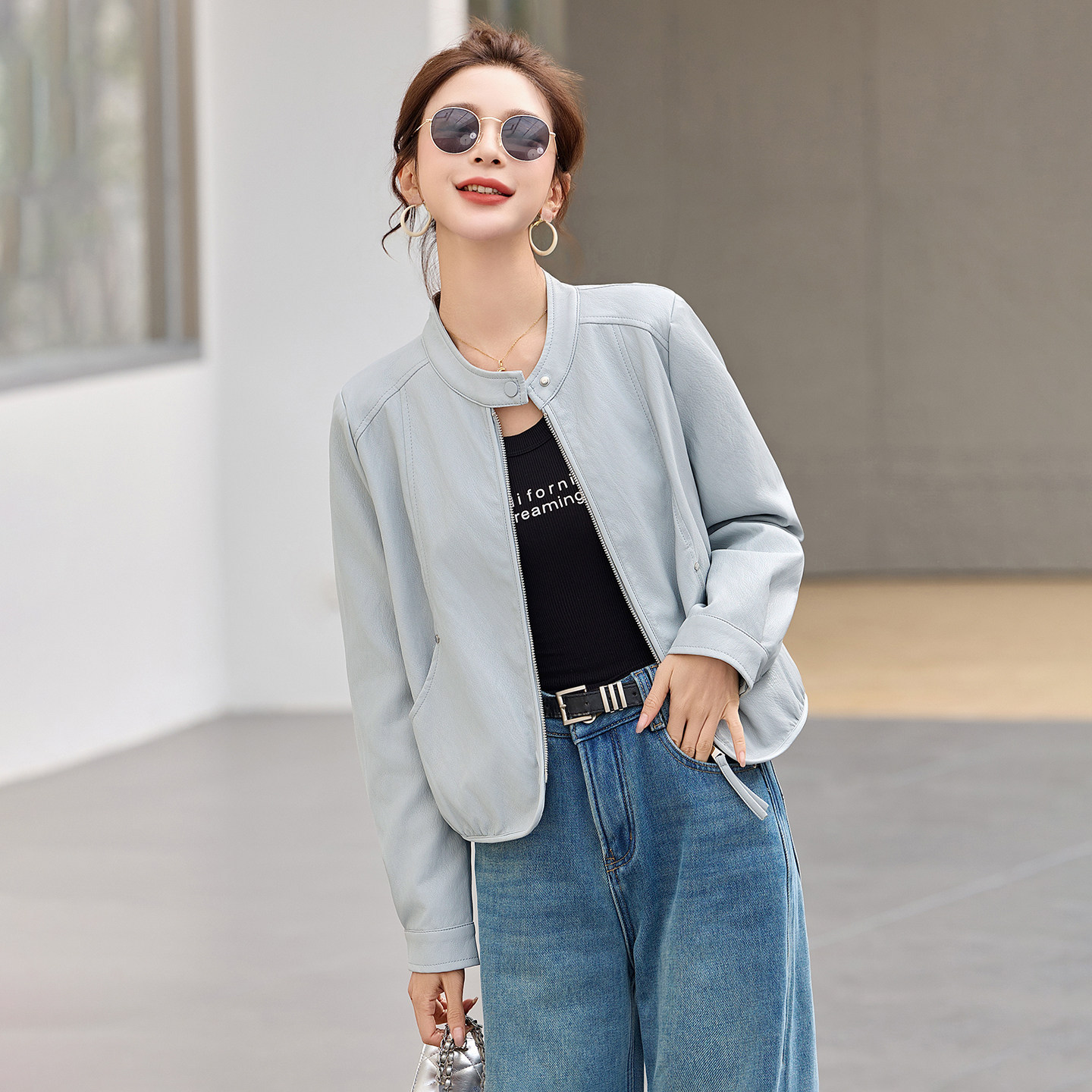2026 Spring New Style Stand Collar Short Pu Leather Jacket for Women, Biker Style, Loose Fit, Versatile Jacket for Petite Figures