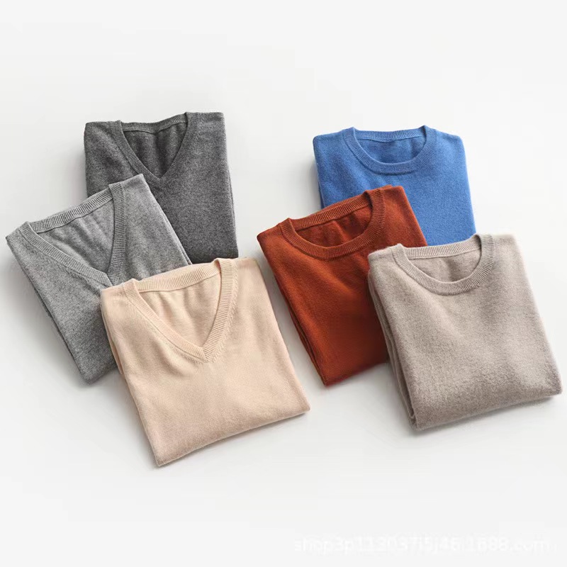 2025 New Autumn and Winter Korean Style Men's Round Neck Large Size Sweater Knitted Loose Pure Color Men's Sweater Bottoming Shirt