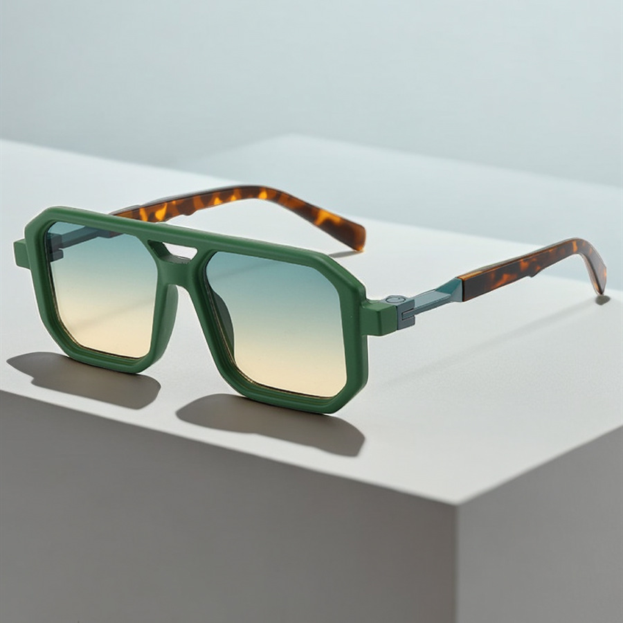New box retro double beam pilot European and American catwalk light luxury sunglasses ins Internet celebrity same style plain glasses fashion