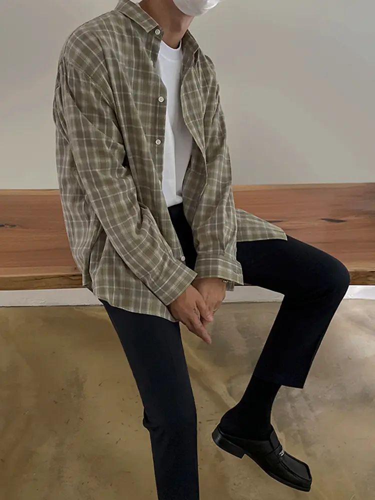MRCYC checkered shirt for men with a sense of luxury, inner layer, bottom layer, Korean casual long sleeved shirt, top coat