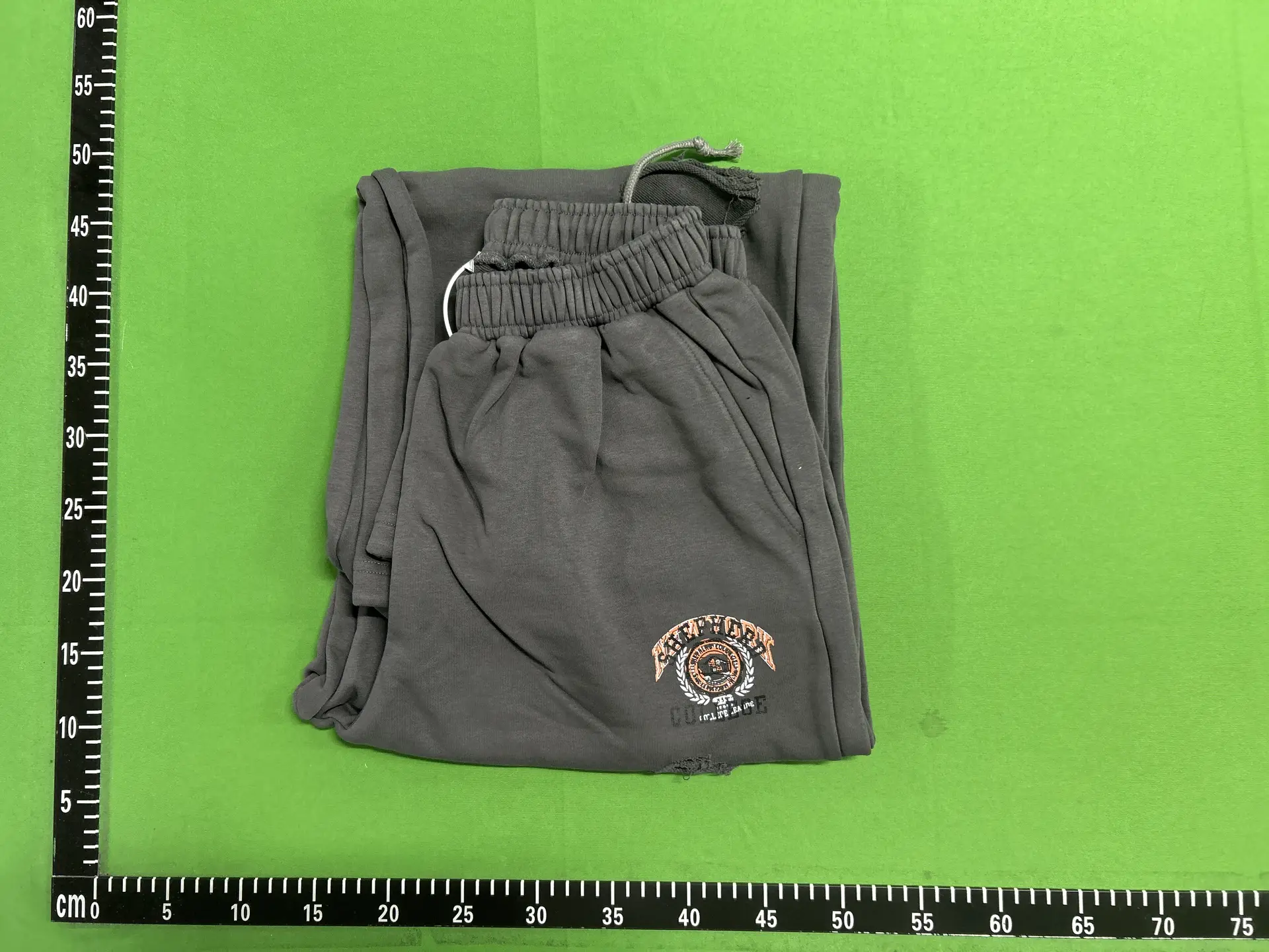 Grailz Project Vibe Washed Distressed Ripped Badge Print Sports Sweatpants Loose Fit