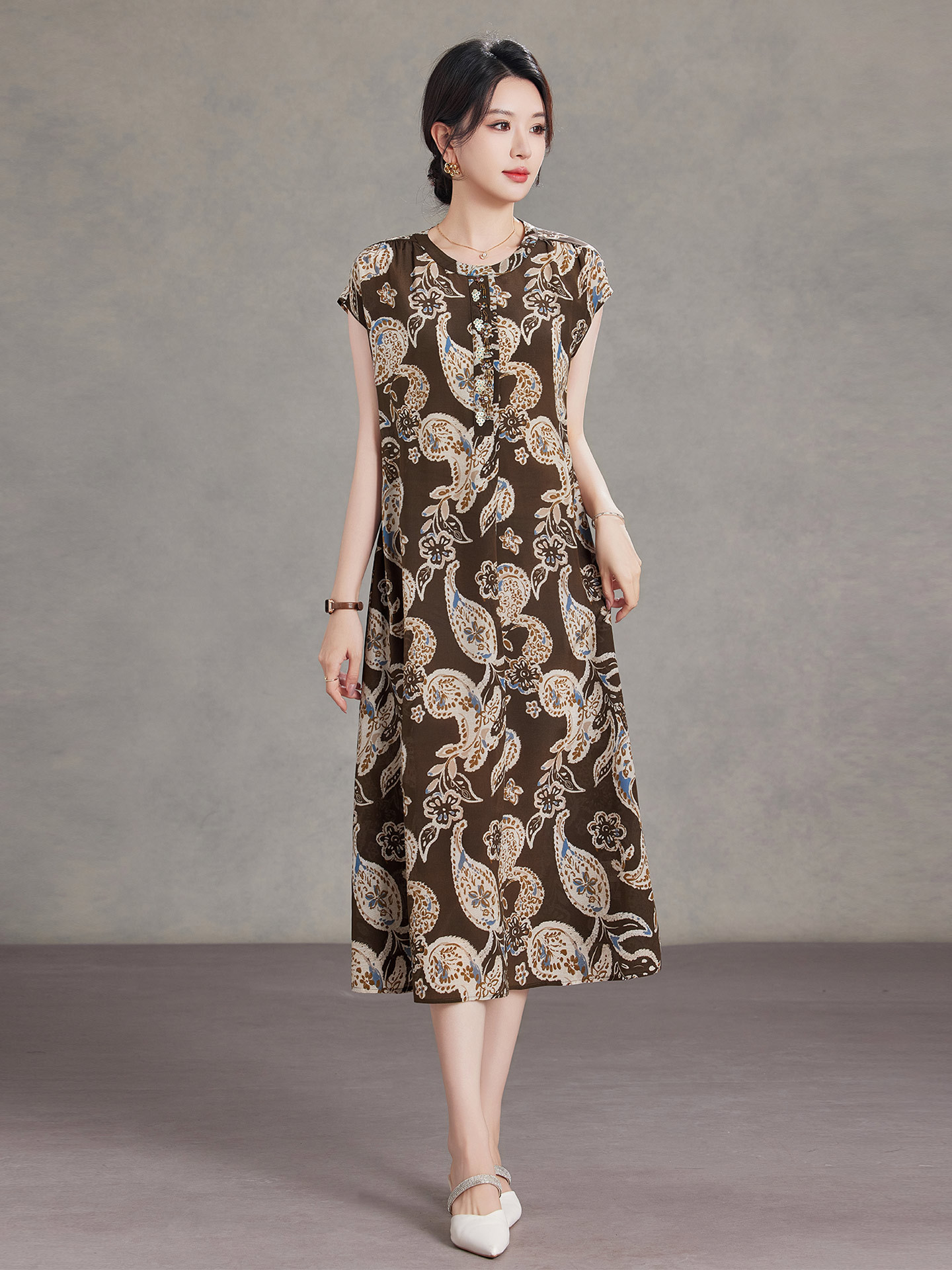 Silk Printed Dress for Women 2026 New Summer Style for Middle-Aged Moms, Elegant Tie-Waist Flowing Mulberry Silk Long Dress
