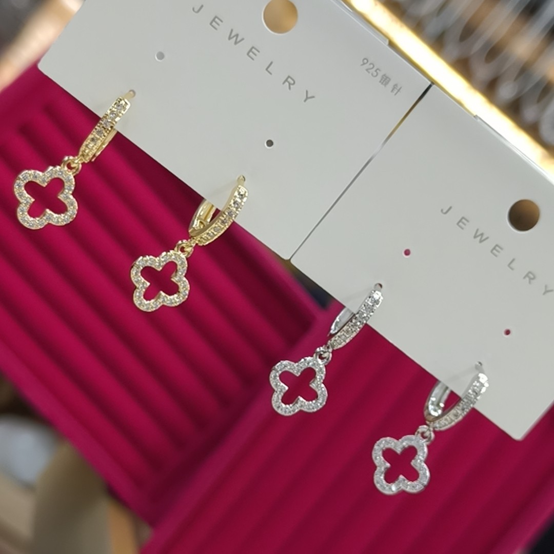2026 Women's 18K Small Pendant Exquisite Pendant Hanging Cross Circle Zircon Ring-Shaped Earrings Fashion Single Row Ear Accessories