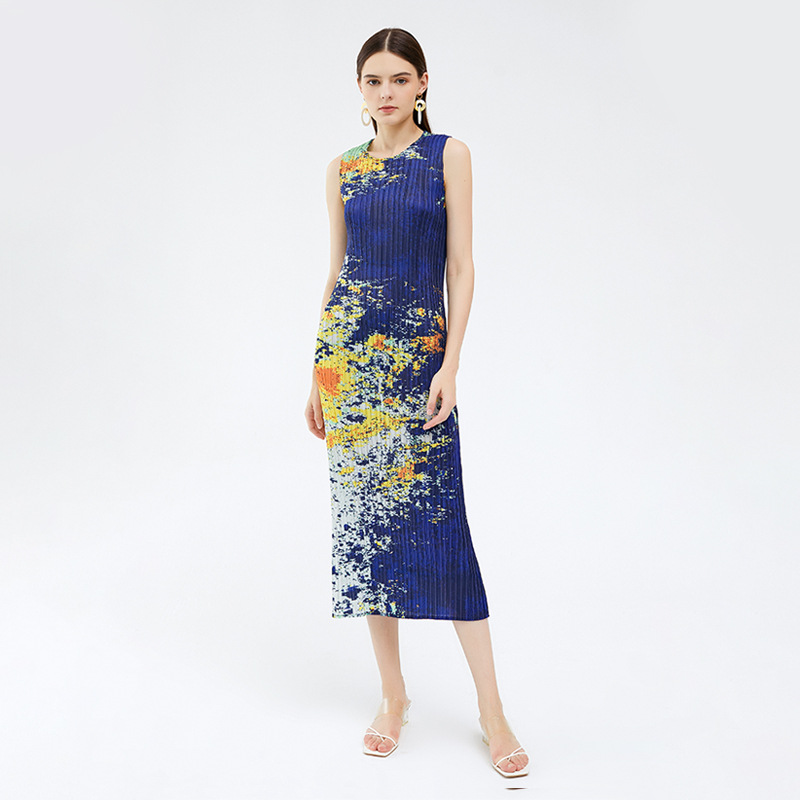 Miyake Sleeveless Long Vest Dress Slim Fit Waist-Cinching Dress for Women Summer 2026 New Printed Starry Sky Dress for Women