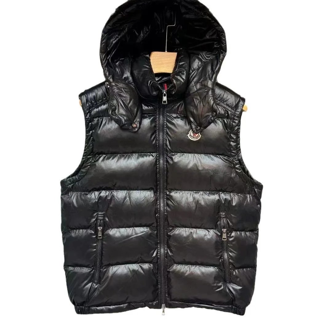 M*羽绒服马甲 Need other colors. contact WhatsApp+86 198 9059 5893 Foto QC de WEIDIAN na Qualit.ly
