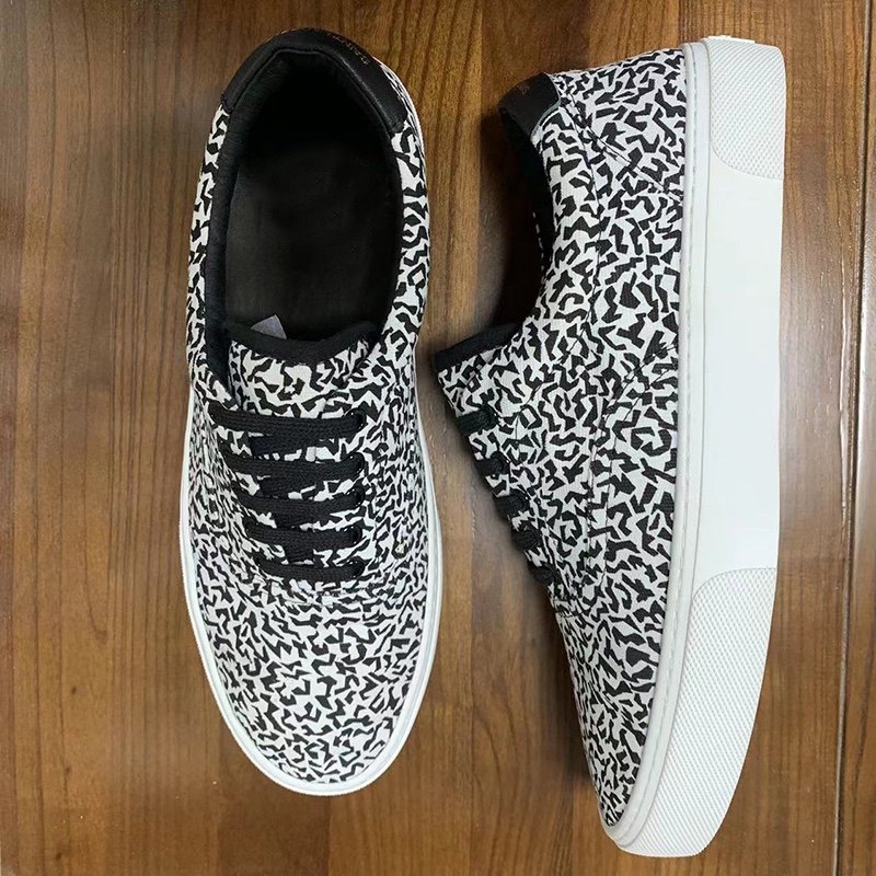 Spring and Summer Men's Casual Fashion Trendy Low-Top Sports Canvas Shoes with Spark Print, Lace-Up, Breathable Sneakers in Japanese, Korean, European and American Styles