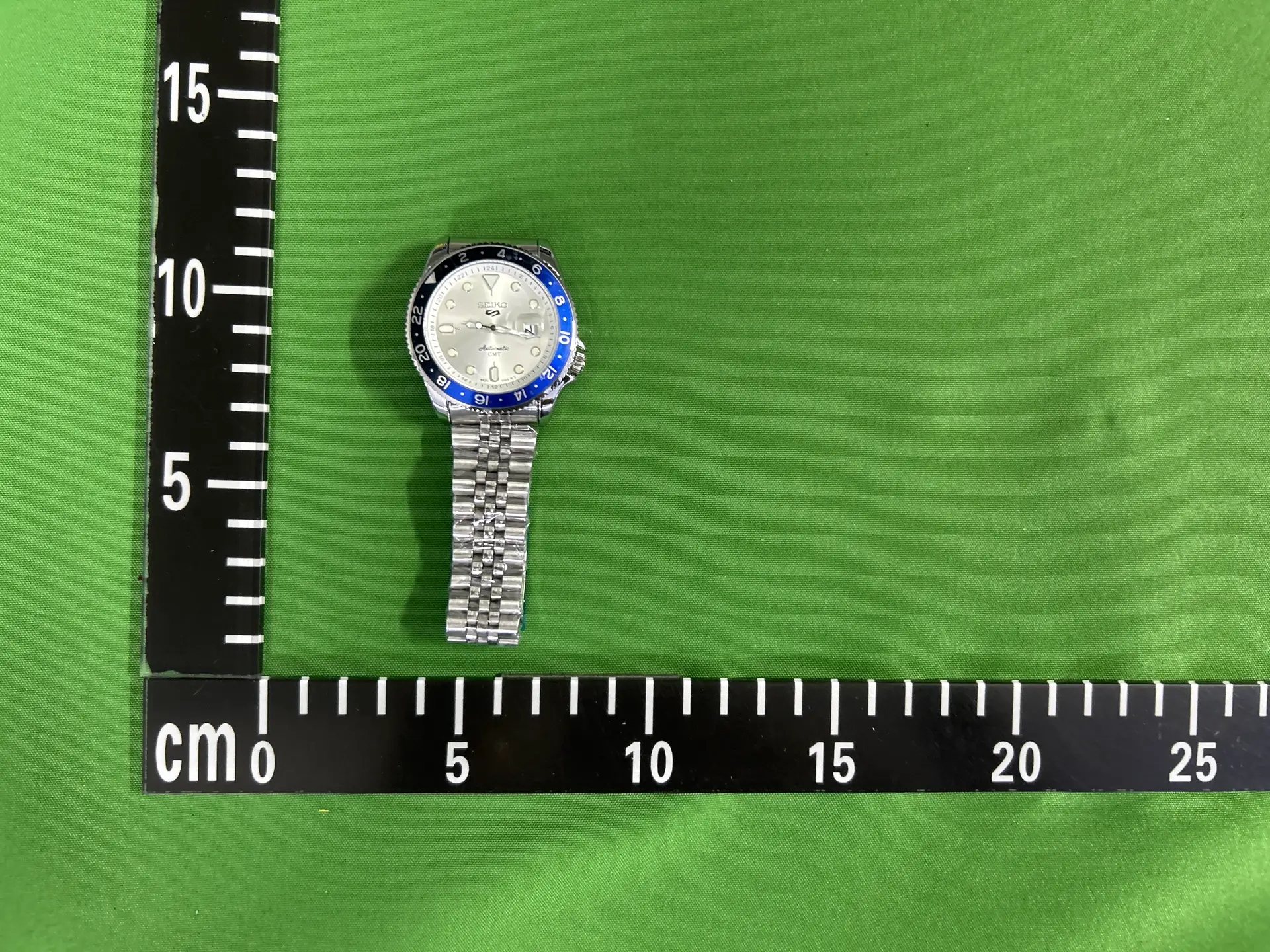 New Cross-Border Hot-Selling Round Casual Five-Piece Strap Fine Single Folding Buckle Business Men's Quartz Watch