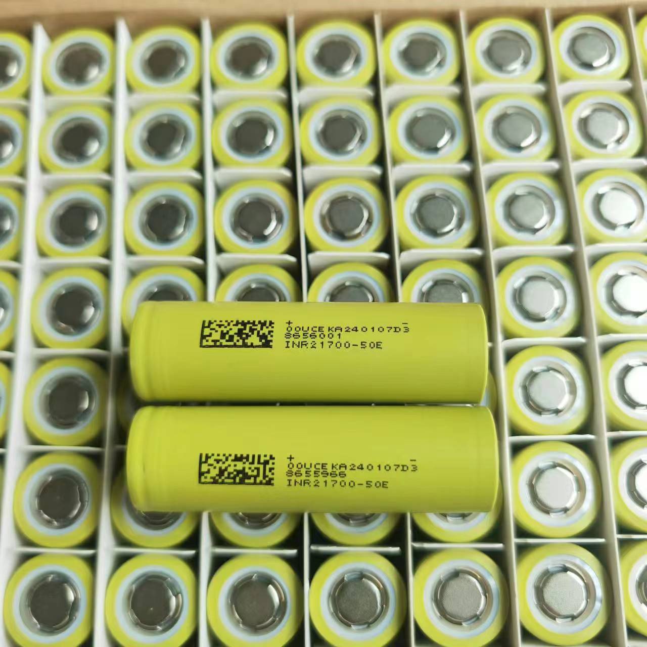 Dmc 21700 Lithium Battery 5000Mah Original Genuine Discharge Electric Two-Wheeler Flashlight Battery