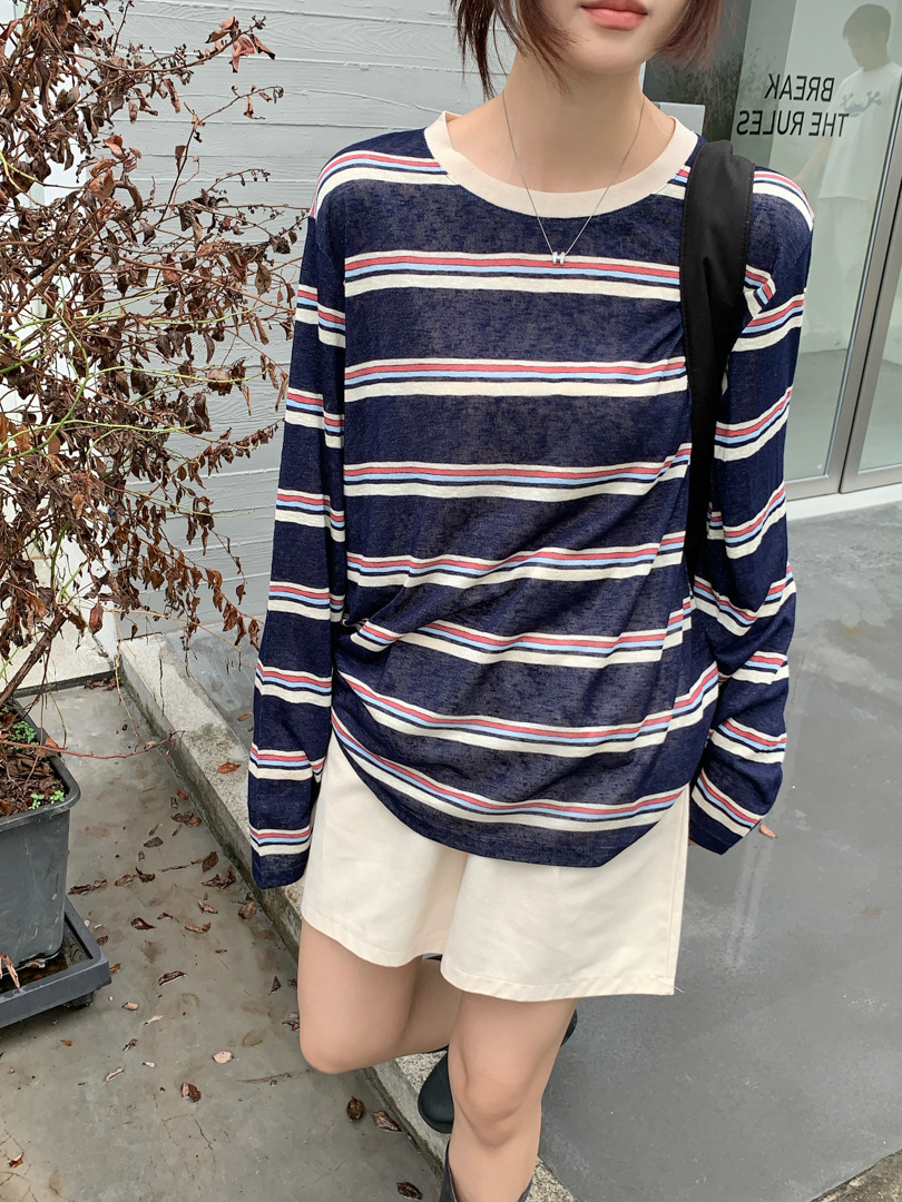 Gagd Miu Series Color-Blocking Striped Inner Layering Shirt for Women, Casual Sun-Protective Long-Sleeve T-Shirt, Versatile Thin Cover-Up