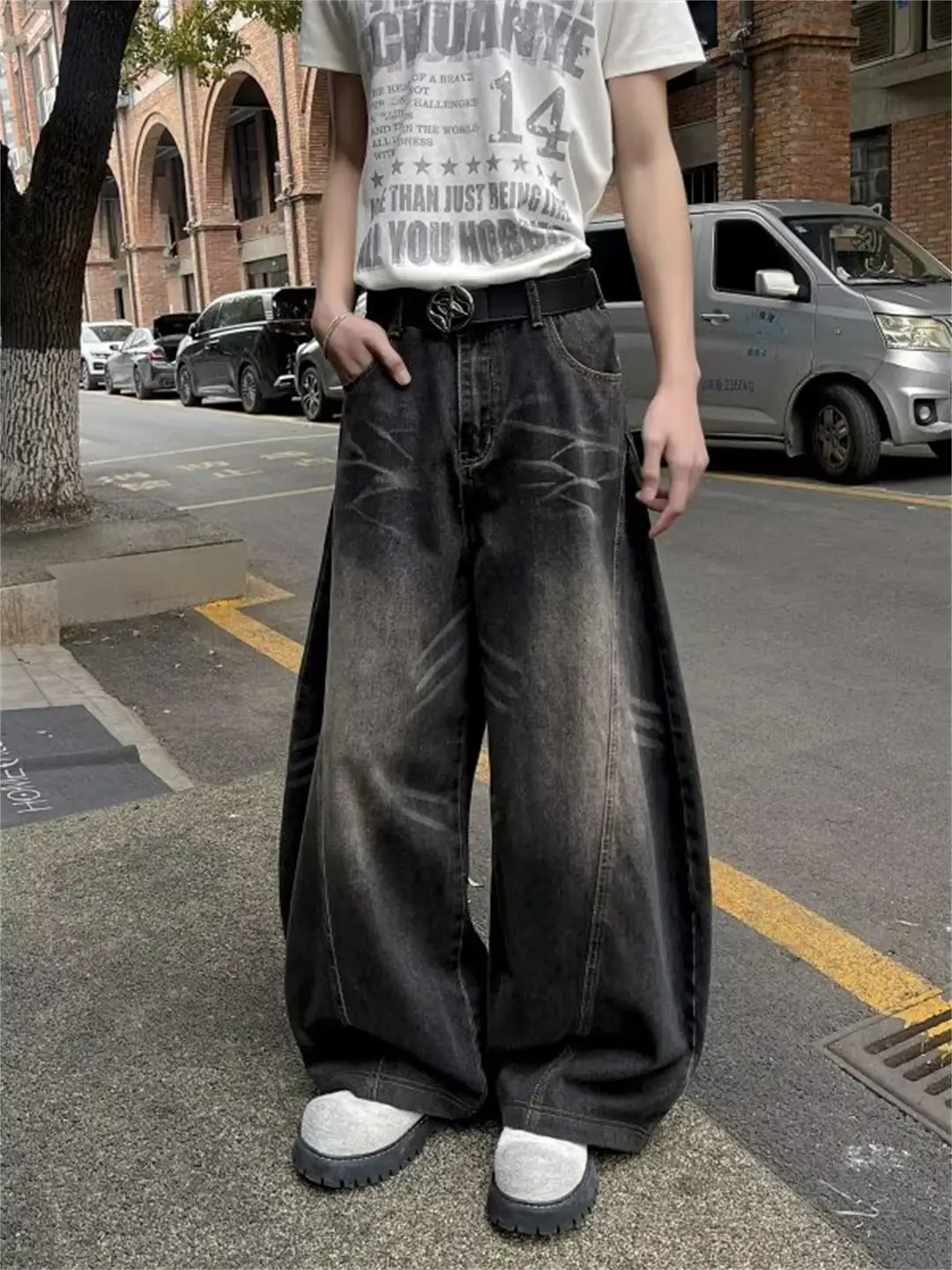 High Street Vibe Scimitar Jeans for Men, Trendy Brand Wide-Leg Pants for Boys, Spring and Autumn American-Style Sickle Pants, Baggy Pants