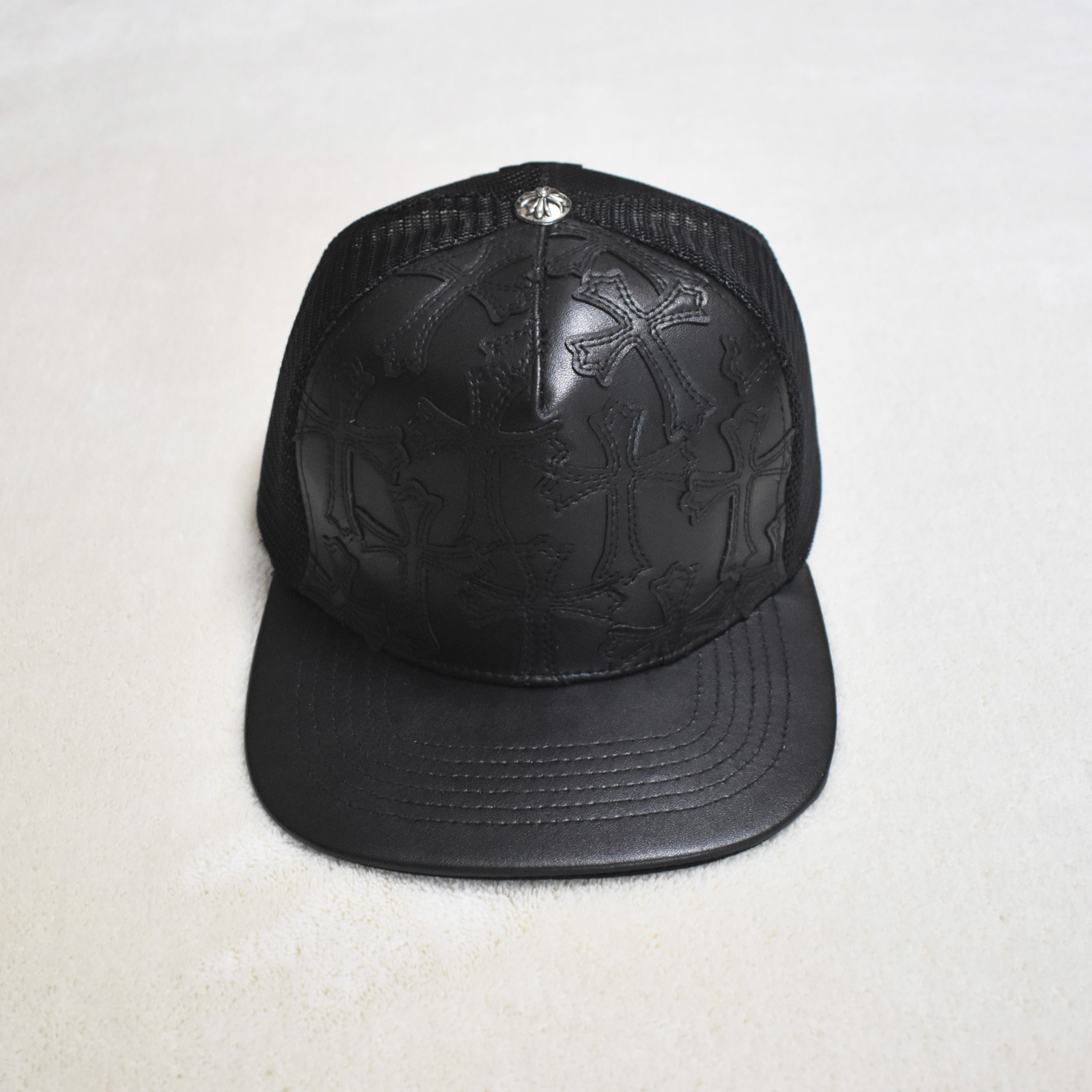 European and American Trendy Brand Chrome Silver Heart Pu Leather Hat Heart Cross Medal Large Brim Hat Sun Hat for Men and Women