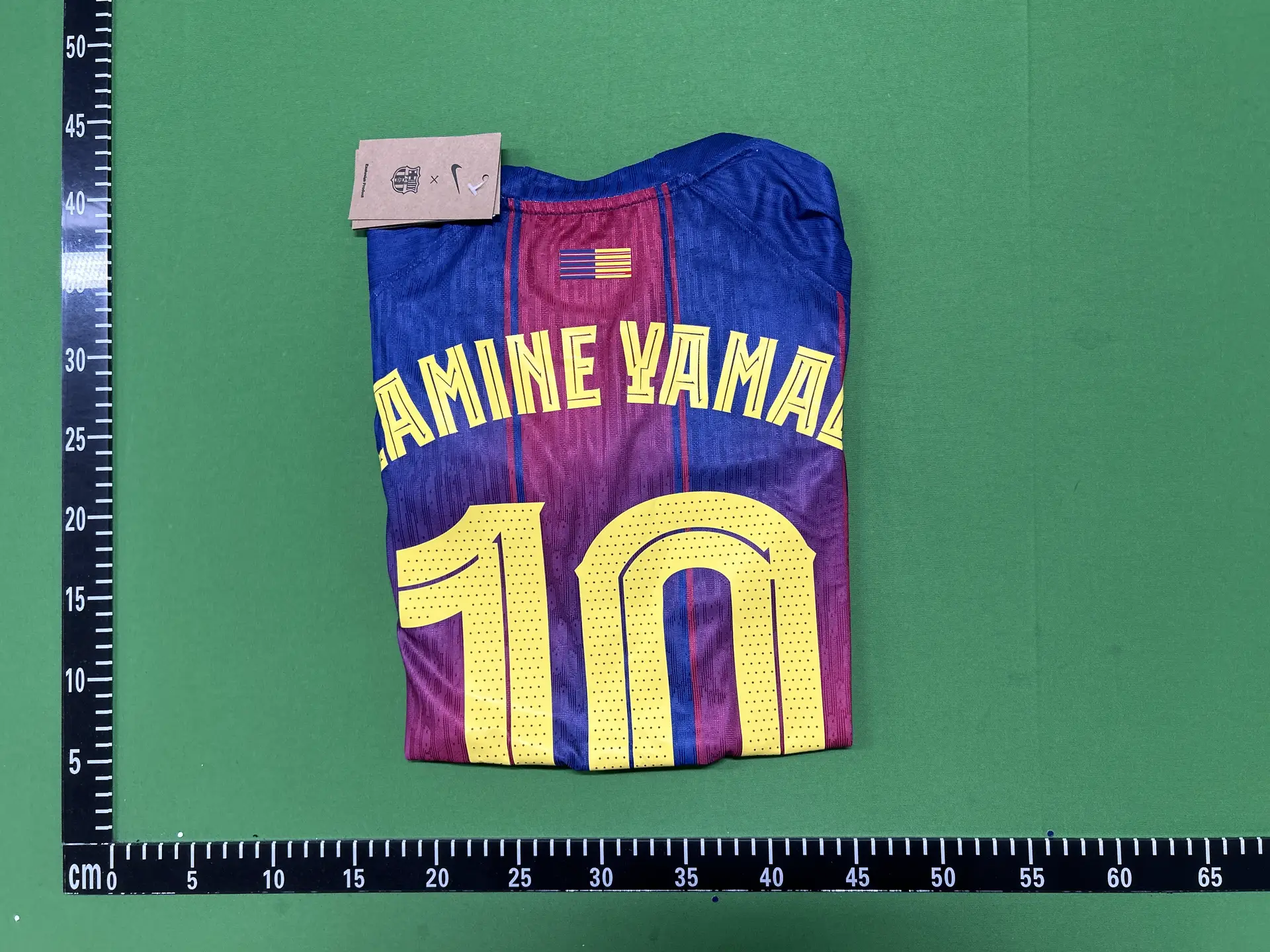 Lamine Yamal 10 Barcelona Jersey