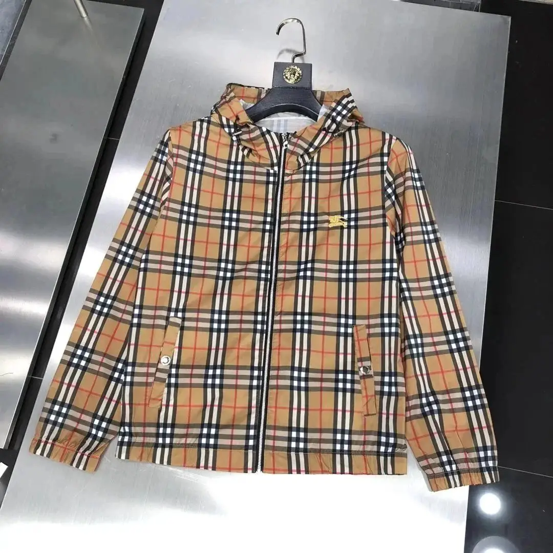 PP01-时尚潮流衣服+Whatsapp 86 17675633064