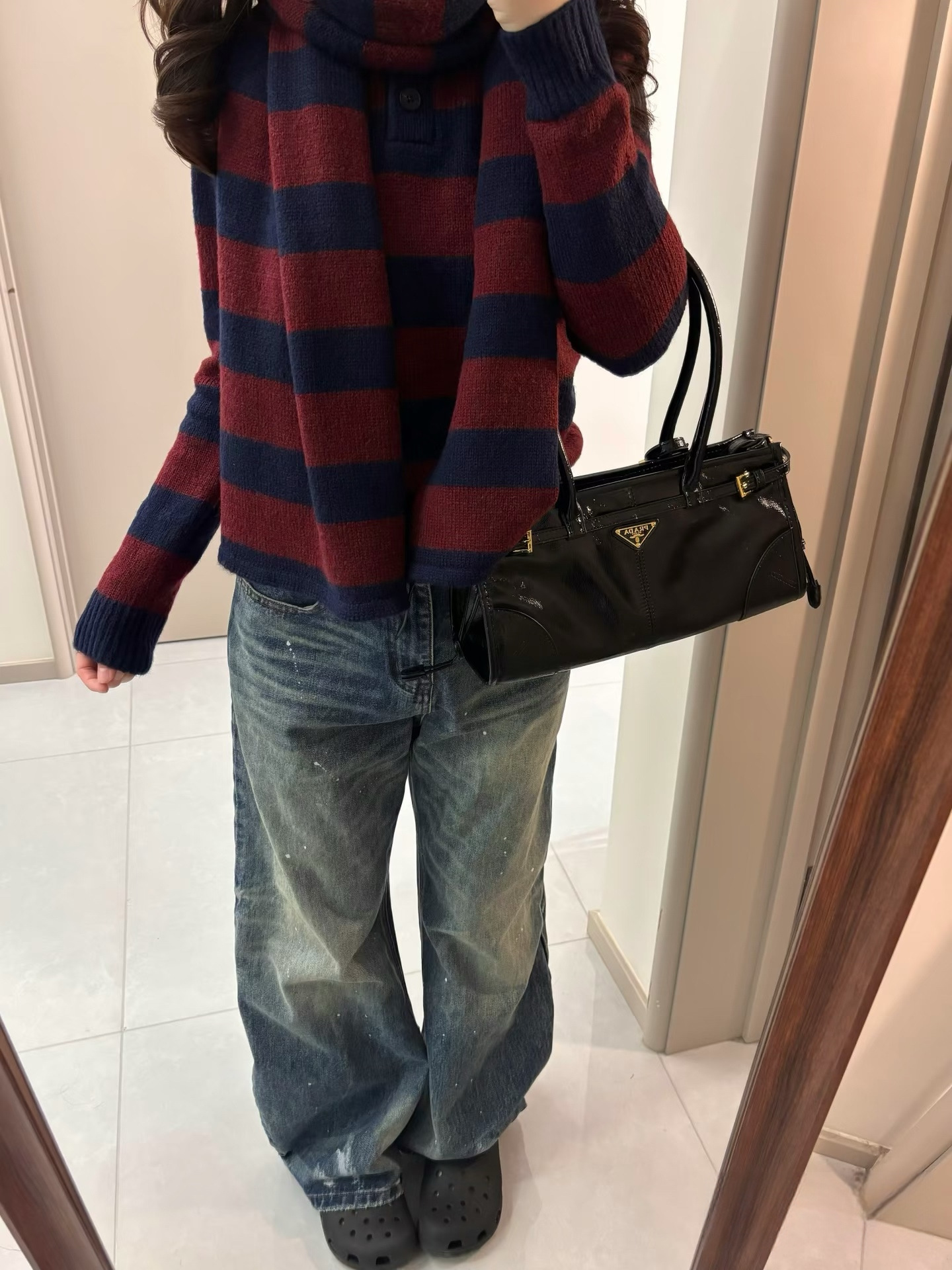 New Style Slightly Loose Natural Shoulder Henley Collar Striped Pullover Sweater Retro Red and Blue Striped Knitwear 5126