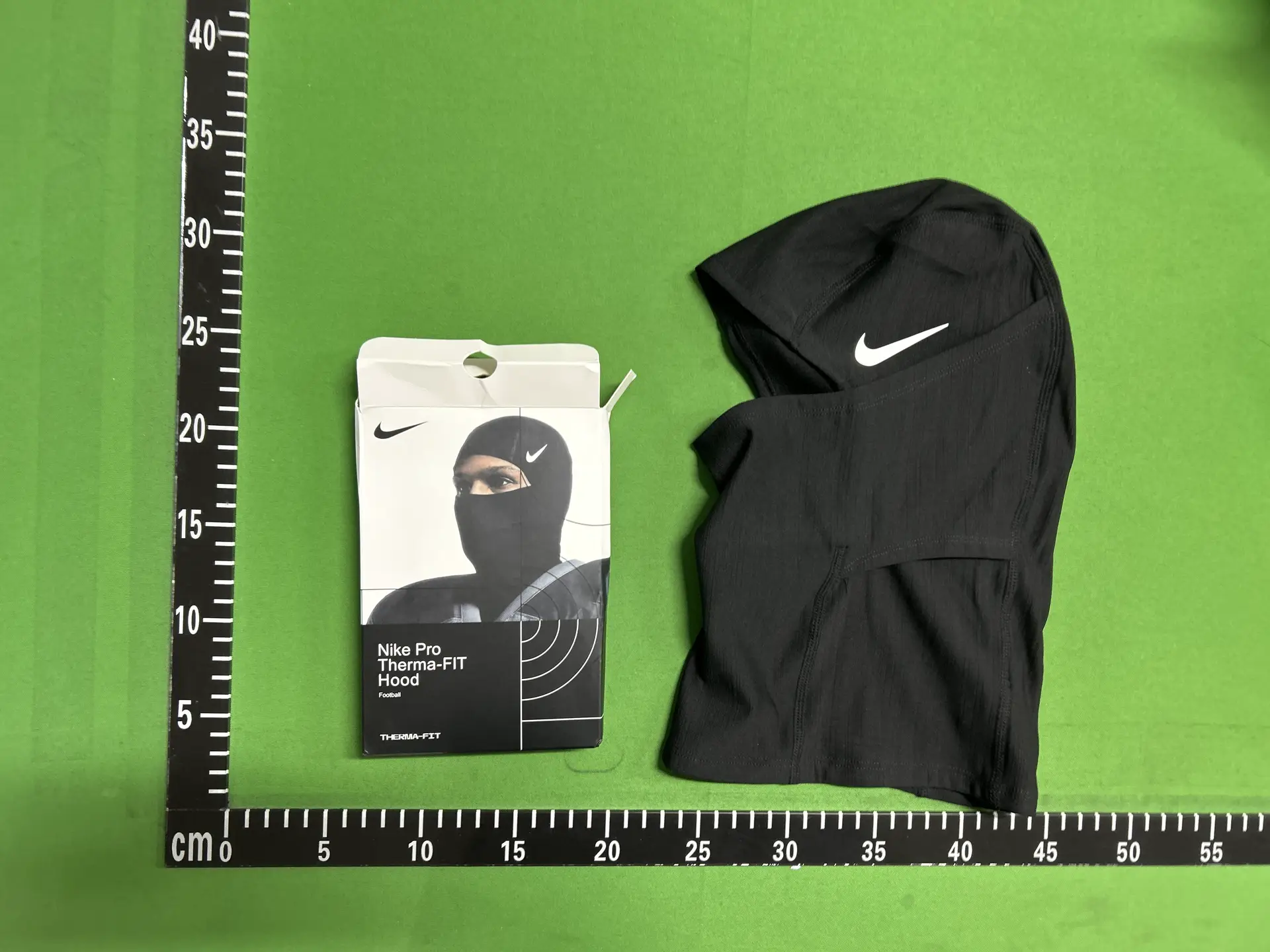 Nike Pro Therma-FIT Hood